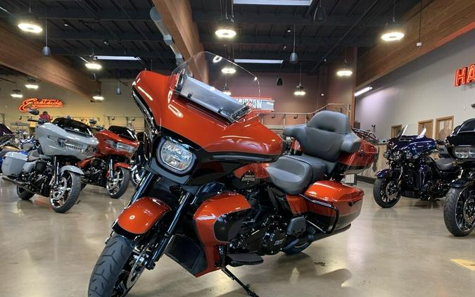 FLHXU 2025 Street Glide™ Ultra