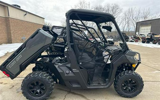 2024 Can-Am Defender XT HD7