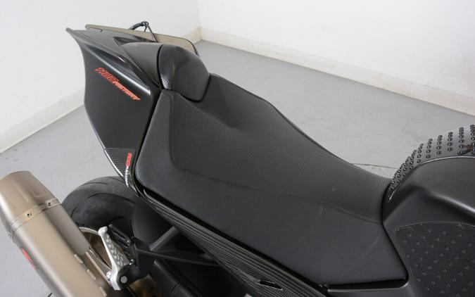 2019 APRILIA RSV41100