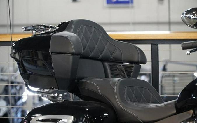 2024 Indian Pursuit Limited Black Metallic