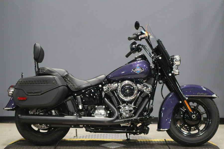 2026 Harley-Davidson® Heritage Classic FLHC