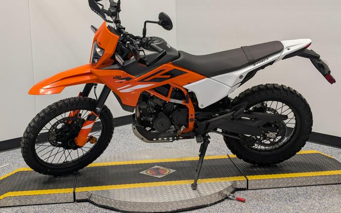 2026 KTM 390 ENDURO R