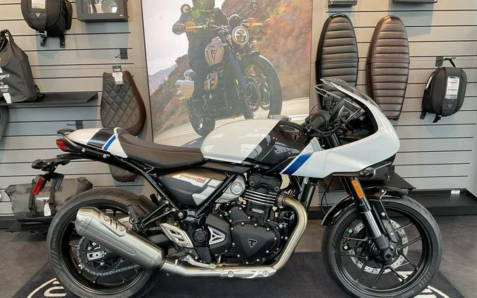 2026 Triumph Thruxton 400