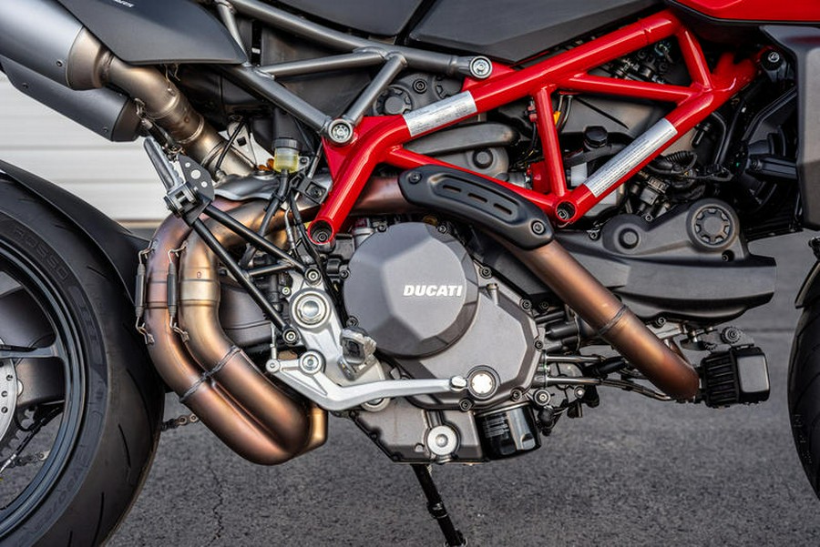 2023 Ducati Hypermotard 950 Ducati Red