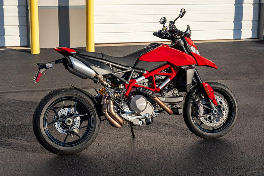 2023 Ducati Hypermotard 950 Ducati Red