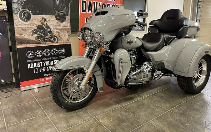 2024 Harley-Davidson FLHTCUTG