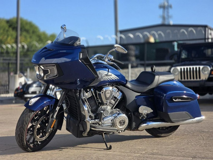 2020 Indian Motorcycle® Challenger Limited Deepwater Metallic