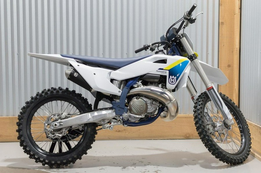 2025 Husqvarna TC 300