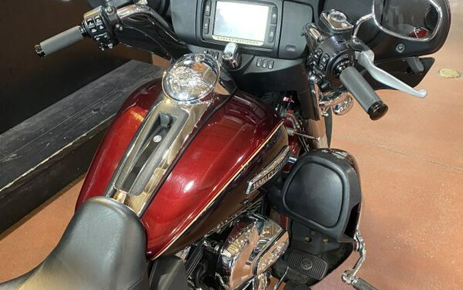 FLHTCUTG 2015 Tri Glide Ultra