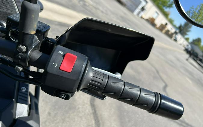 2022 Kawasaki KLR®650 Adventure ABS, USB
