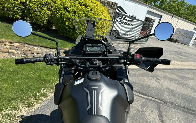 2022 Kawasaki KLR®650 Adventure ABS, USB