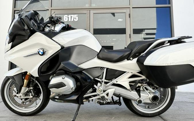 2018 BMW R 1200 RT Alpine White Premium