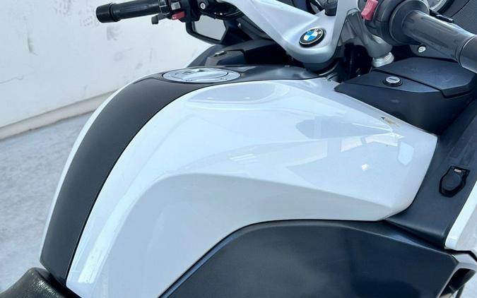 2018 BMW R 1200 RT Alpine White Premium