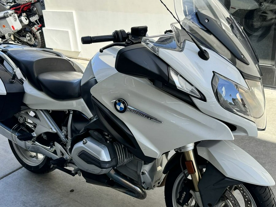 2018 BMW R 1200 RT Alpine White Premium