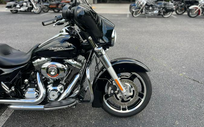 2013 Harley-Davidson Street Glide® Base