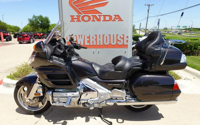 2010 Honda® Gold Wing® Audio / Comfort / Navi / XM / ABS