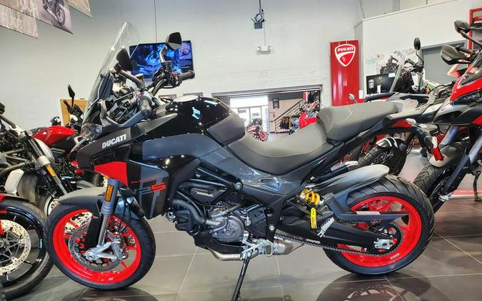 2024 Ducati Multistrada V2 S Black