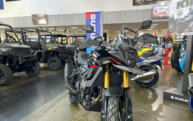 2025 Suzuki V-STROM 800DE