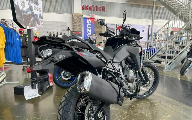 2025 Suzuki V-STROM 800DE