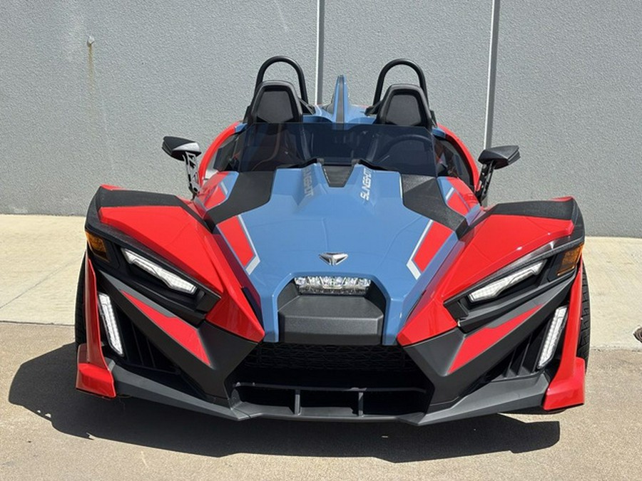2025 Polaris Slingshot Slingshot R R MANUAL R