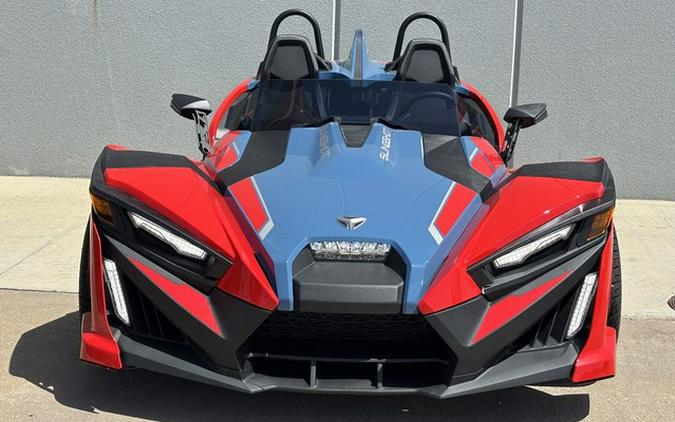 2025 Polaris Slingshot Slingshot R R MANUAL R