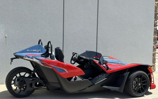 2025 Polaris Slingshot Slingshot R R MANUAL R