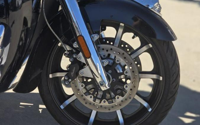2021 Indian Motorcycle® Roadmaster® Limited Thunder Black Azure Crystal