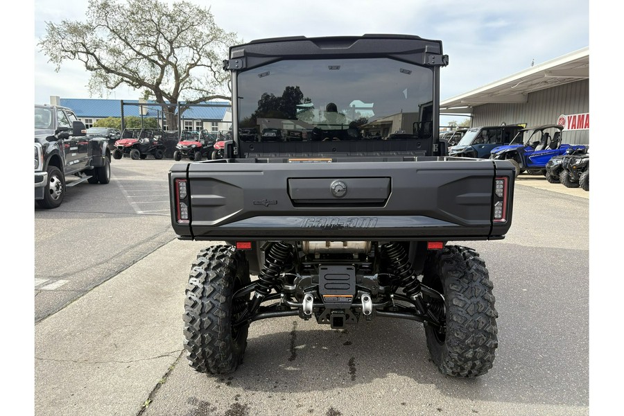 2026 Can-Am Defender Max Lone Star Cab HD11
