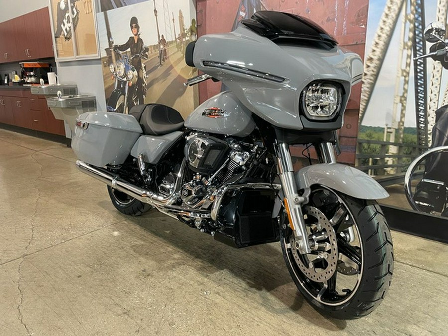 2024 Harley-Davidson FLHX - Street Glide