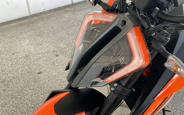 2023 KTM 1290 SUPER DUKE R EVO