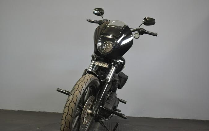 2018 Harley-Davidson Street Bob Vivid Black
