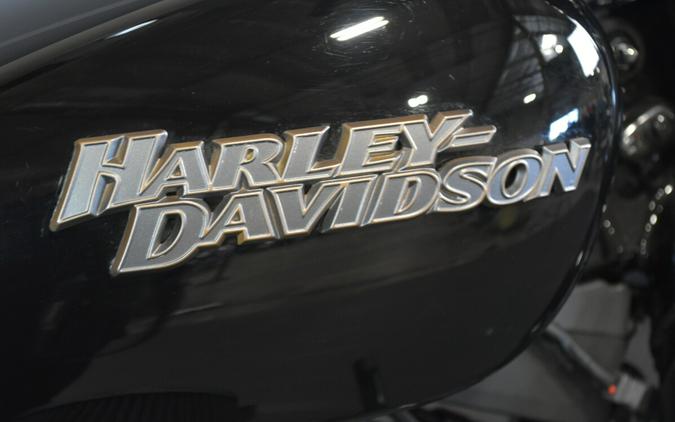 2018 Harley-Davidson Street Bob Vivid Black