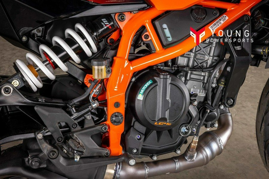2025 KTM 390 Duke