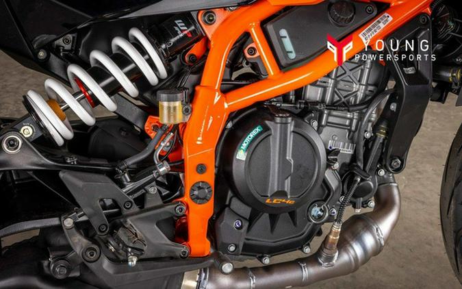 2025 KTM 390 Duke