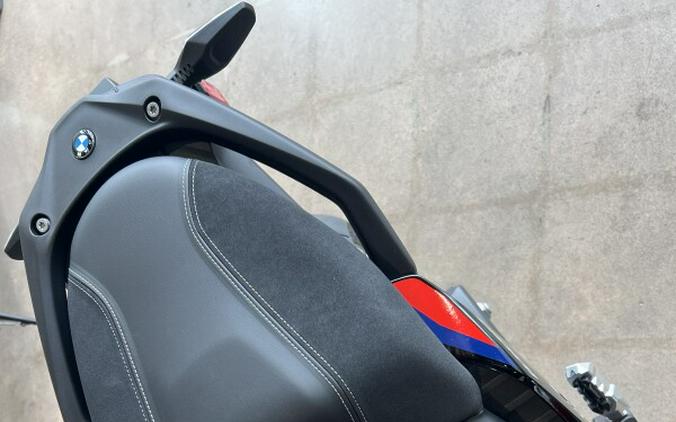 2025 BMW Motorrad M 1000 XR