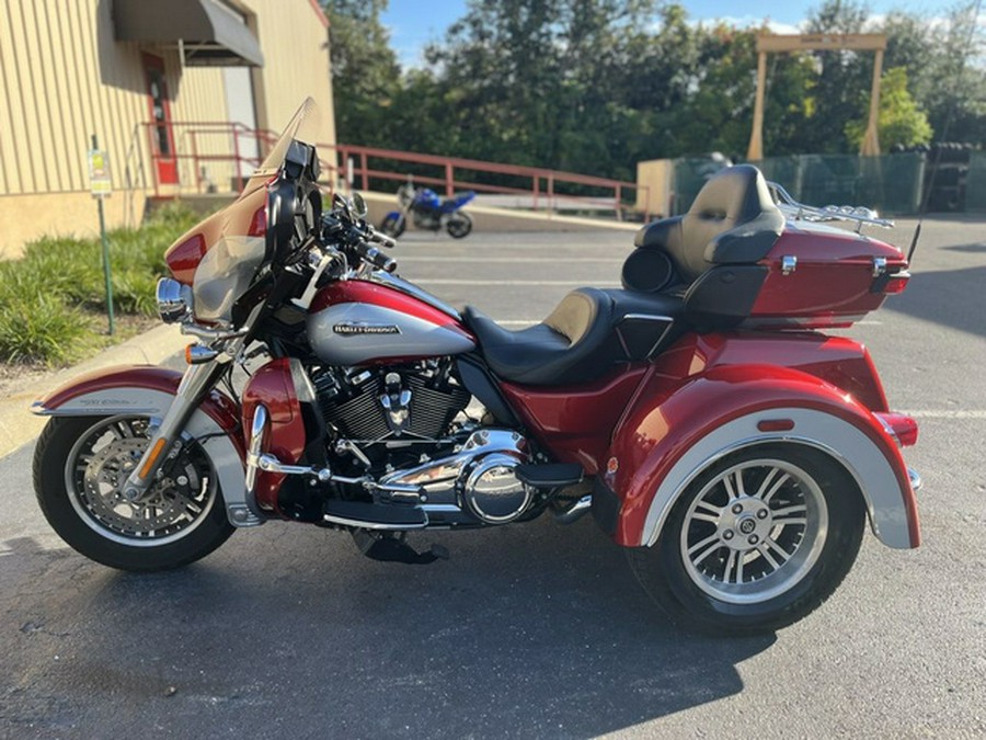 2019 Harley-Davidson Trike FLHTCUTG - Tri Glide Ultra