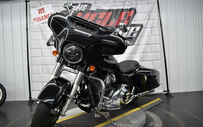 2015 Harley-Davidson Street Glide FLHX