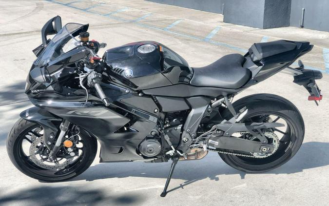 2026 Yamaha YZF-R7 CA