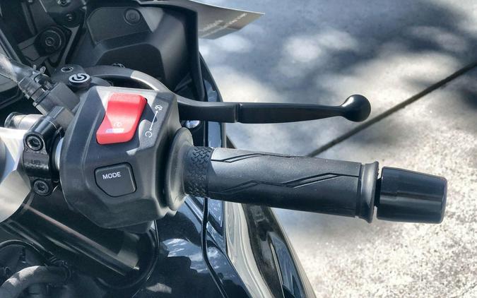 2026 Yamaha YZF-R7 CA