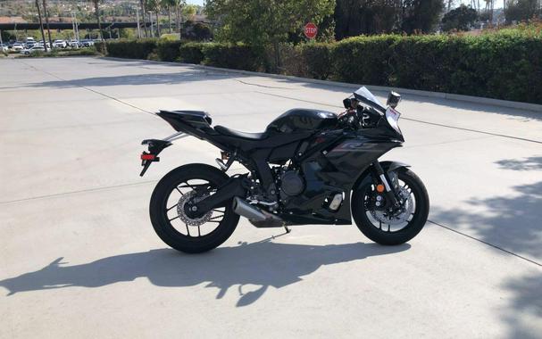 2026 Yamaha YZF-R7 CA