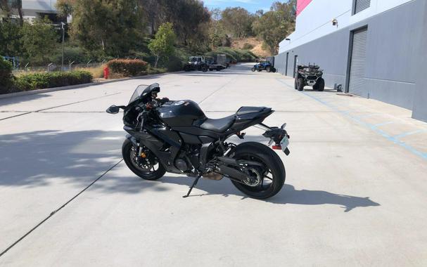 2026 Yamaha YZF-R7 CA