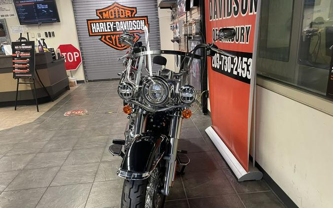 2020 Harley-Davidson® FLHC - Softail® Heritage Classic