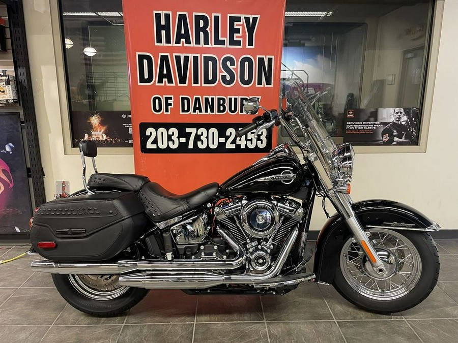 2020 Harley-Davidson® FLHC - Softail® Heritage Classic