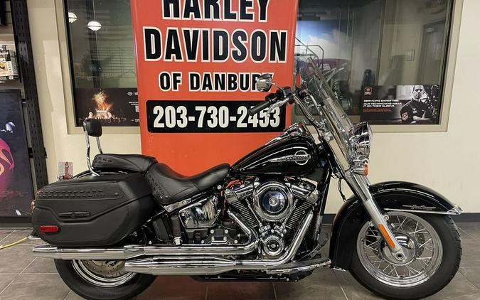 2020 Harley-Davidson® FLHC - Softail® Heritage Classic