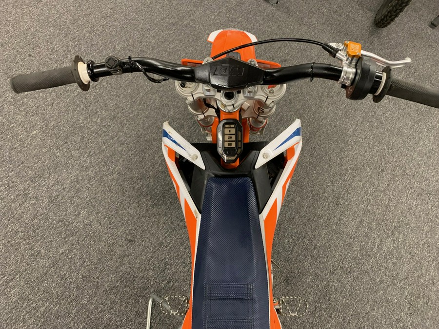 2021 KTM SX E 5