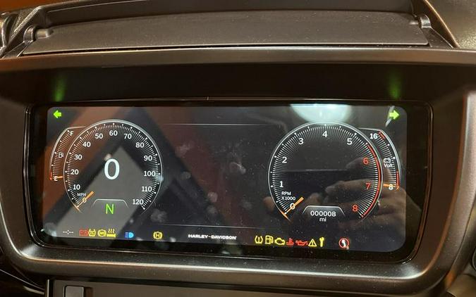 2025 Harley-Davidson® FLHX - Street Glide®