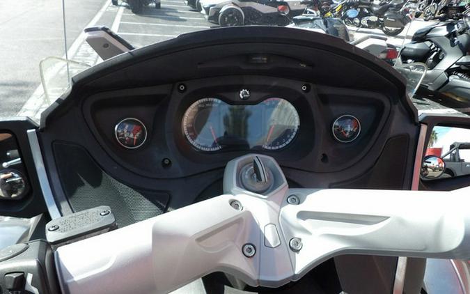 2011 Can-Am Spyder RT SM5