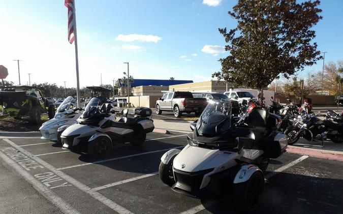 2011 Can-Am Spyder RT SM5