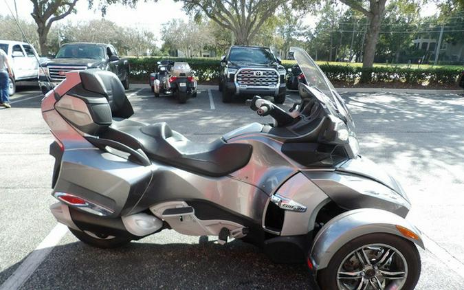 2011 Can-Am Spyder RT SM5