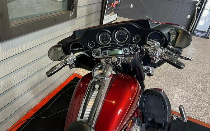 2009 Harley-Davidson® FLHTCU - Ultra Classic® Electra Glide®